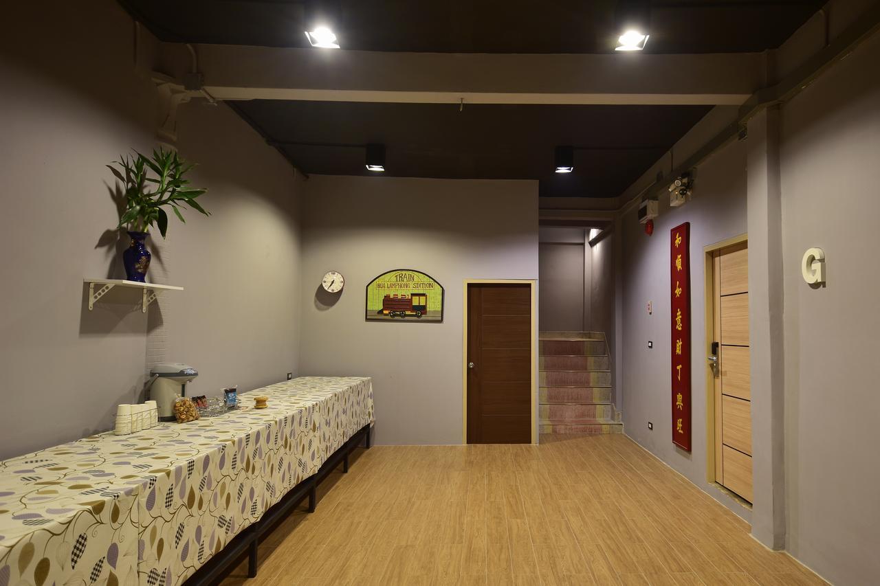 Inn Stations Hostel Bangkok Exterior photo