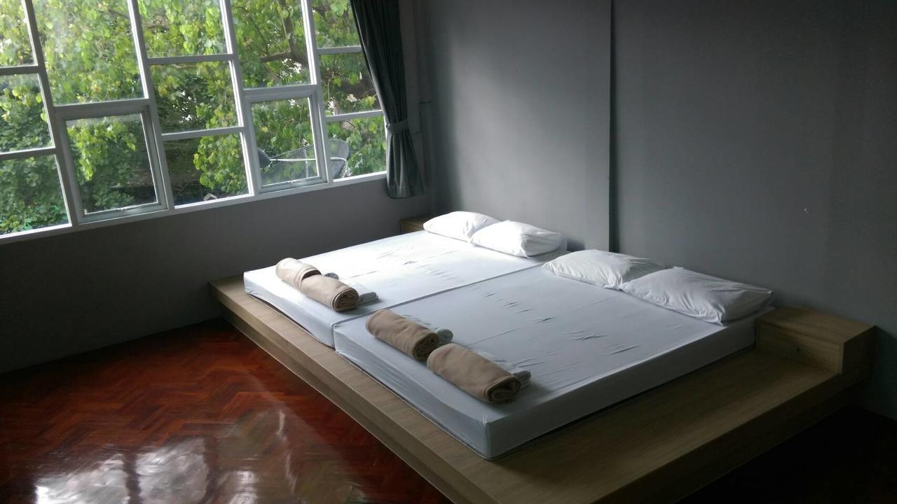 Inn Stations Hostel Bangkok Exterior photo