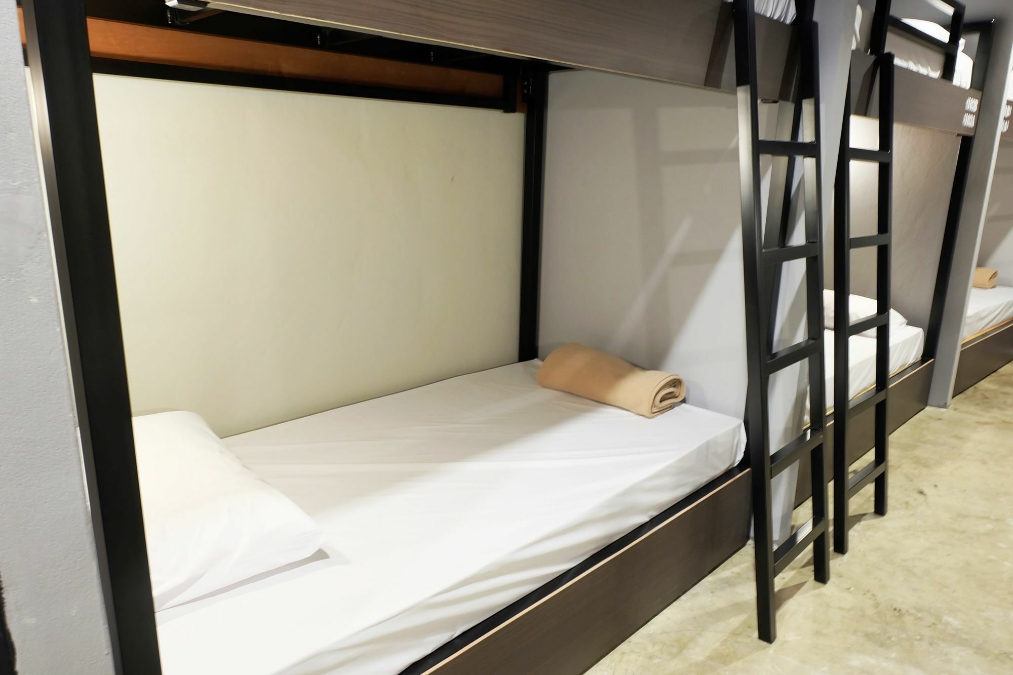 Inn Stations Hostel Bangkok Exterior photo