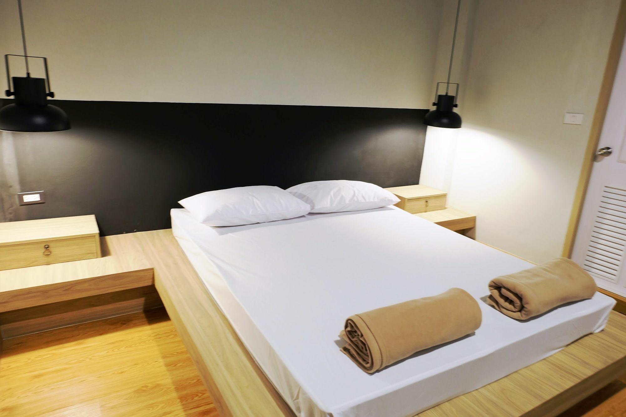 Inn Stations Hostel Bangkok Exterior photo