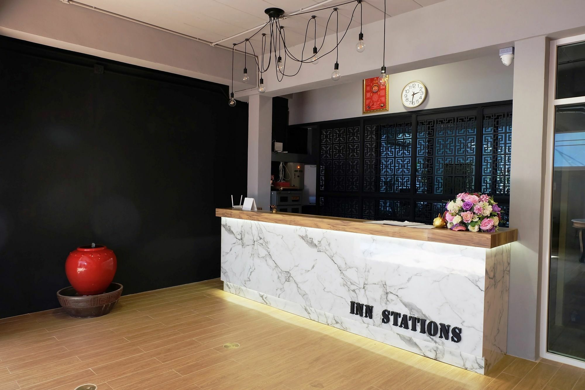 Inn Stations Hostel Bangkok Exterior photo