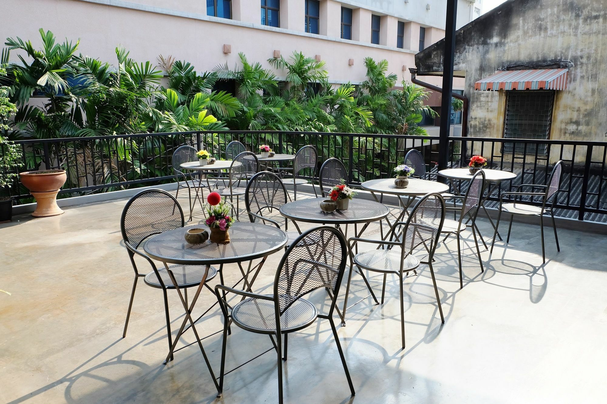 Inn Stations Hostel Bangkok Exterior photo